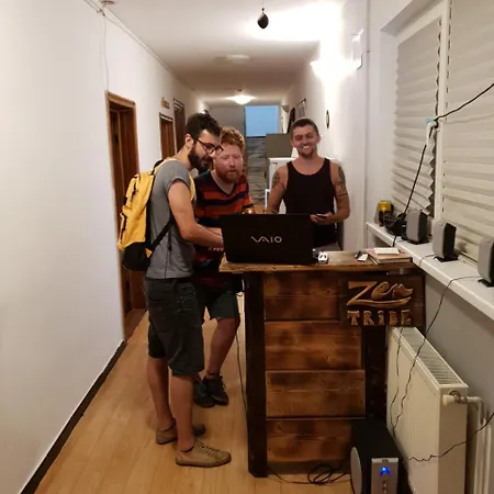 Hostal Zen Tribe *